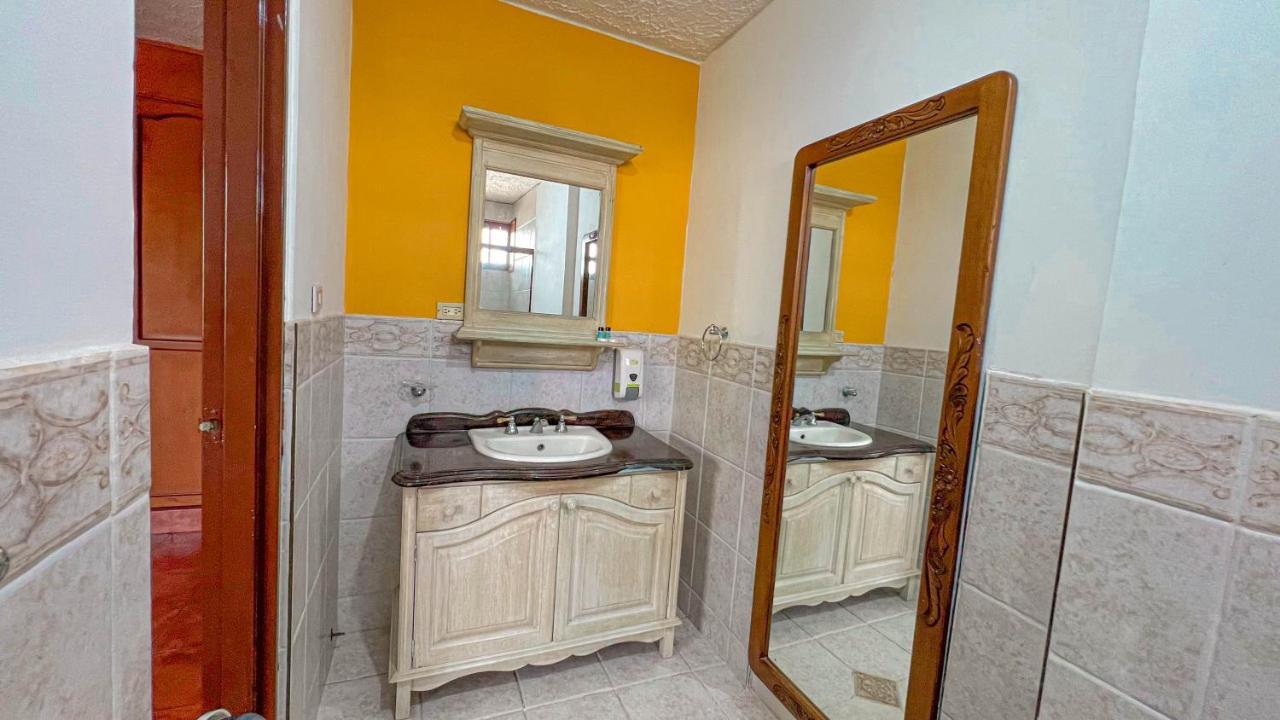 Hotel Campestre El Molino Dapa Cali Yumbo Exteriör bild
