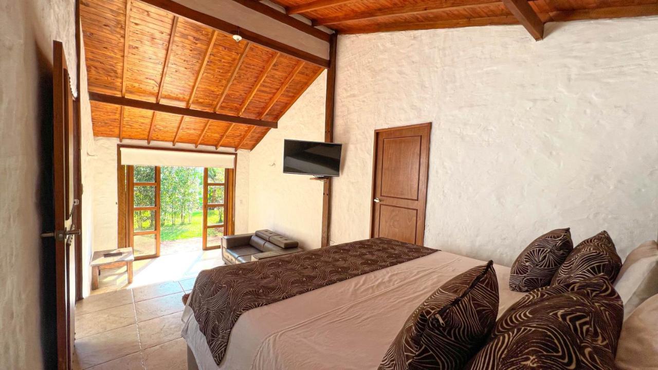 Hotel Campestre El Molino Dapa Cali Yumbo Exteriör bild